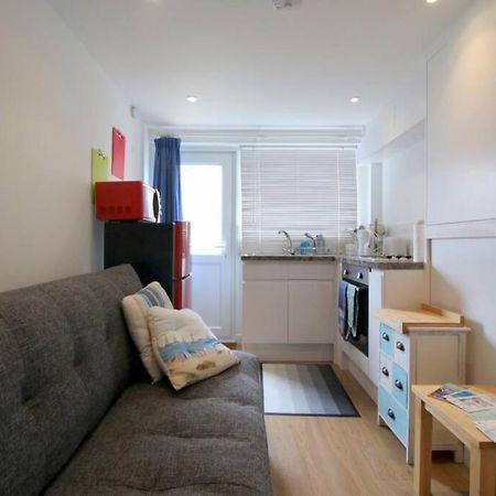 Pebbles Apartment By Air Premier Seaford Dış mekan fotoğraf